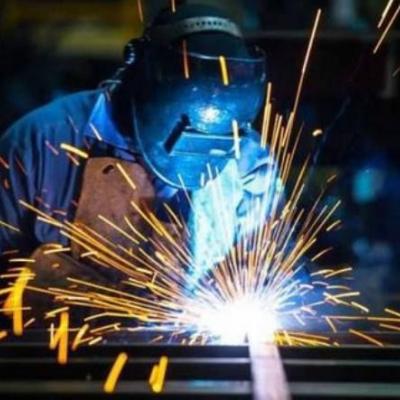 Только искры летели! На «Аммоний» прошел конкурс «Лучший сварщик - 2023»