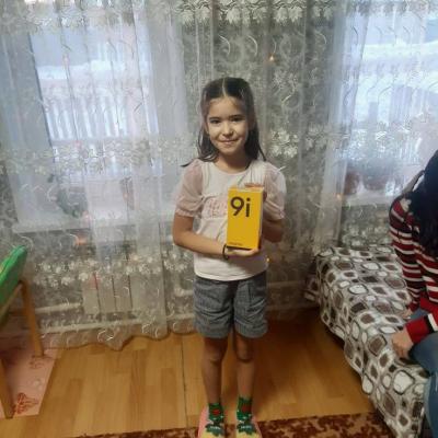 Руководители АО «Аммоний» и ООО «Менделеевсказот» исполнили новогодние желания детей