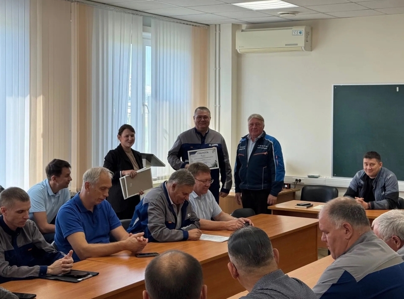 На «Аммонии» состоялось вручение наград представителям цехов, которые участвовали в конкурсе «Лучшее летнее оформление территорий цехов»